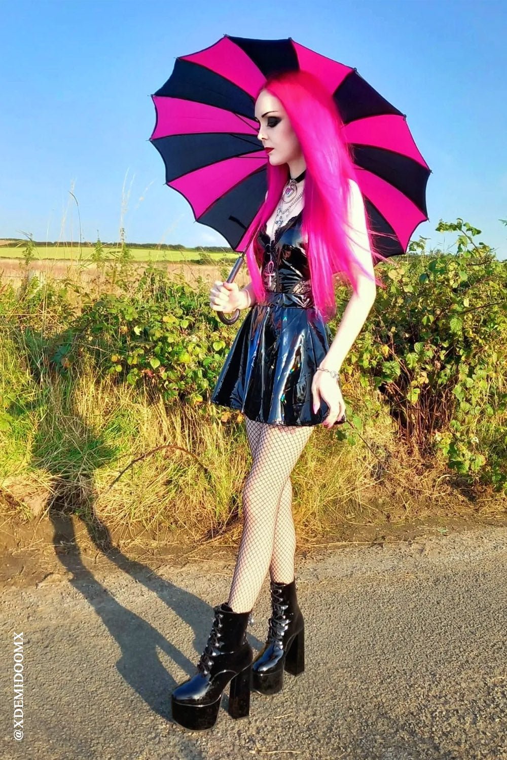 Batwing Pagoda Umbrella BLACK and HOT PINK STRIPED