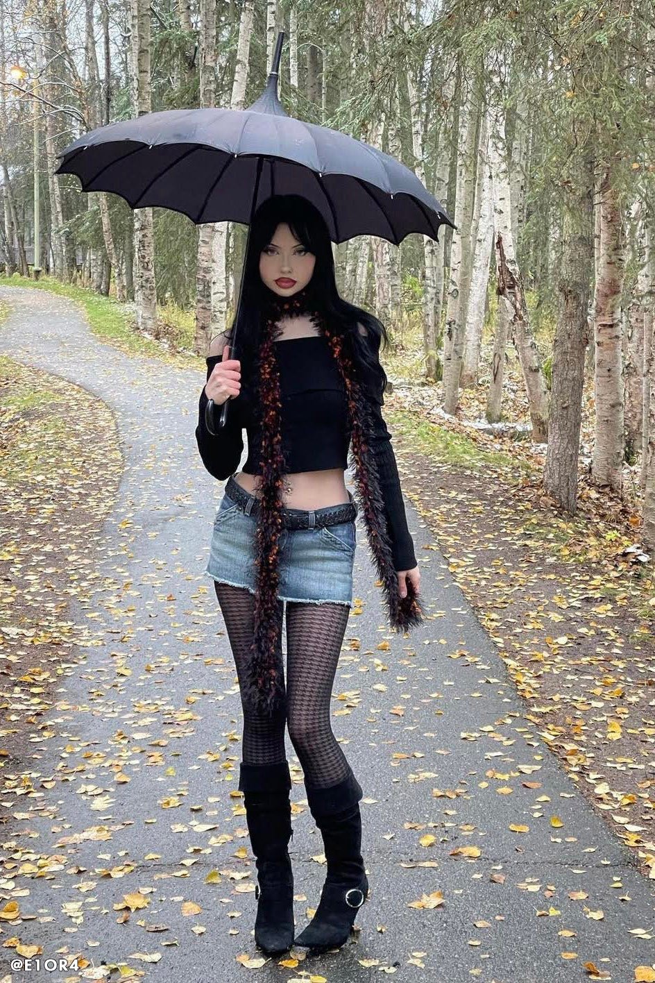 Batwing Pagoda Umbrella MIDNIGHT BLACK