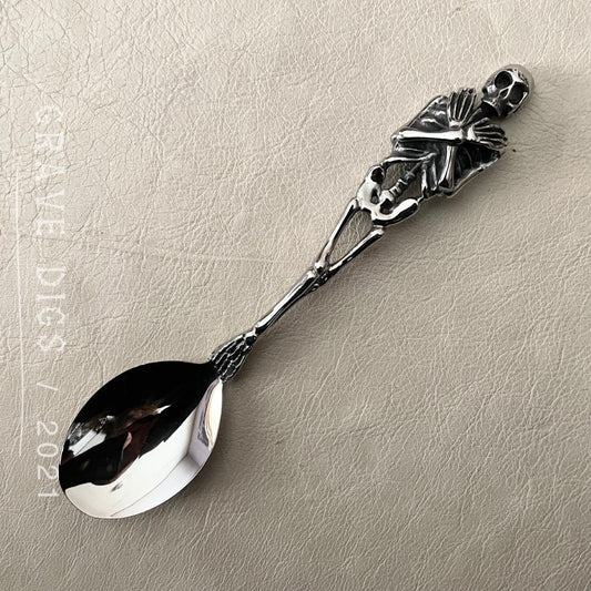 Skeleton Flatware Set | 1 Spoon + 1 Fork + 1 Knife Kitchen Tableware | Gothic Halloween Silverware