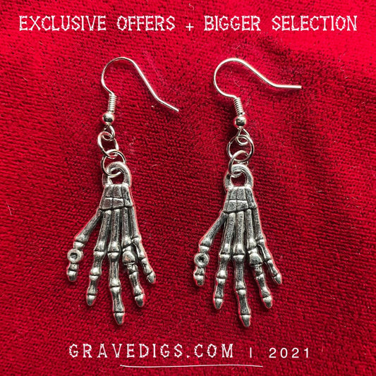 Skeleton Hand Earrings 2 | Gothic Horror Fantasy Halloween