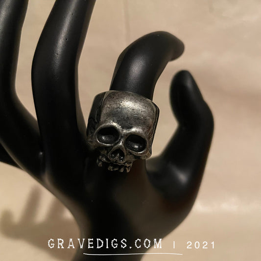 Dark Gray Skull Ring | Stainless Steel | Gothic Horror Fantasy Halloween
