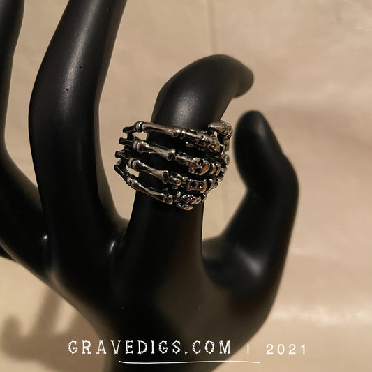 Skeleton Hand Ring | Stainless Steel | Gothic Horror Fantasy Halloween