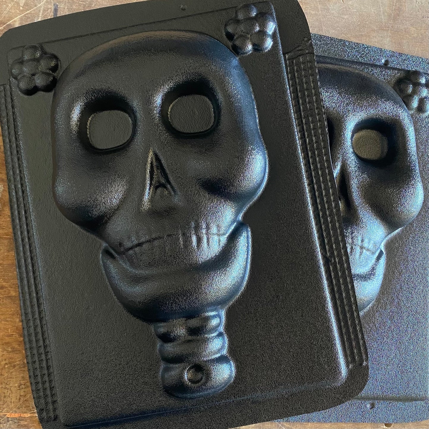 Los Muertos 13” Relief