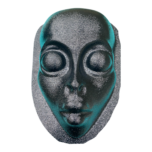 Alien Face Mold 8”