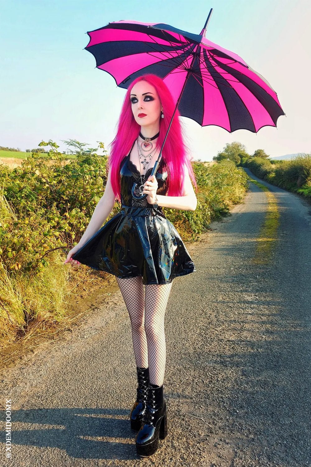Batwing Pagoda Umbrella BLACK and HOT PINK STRIPED