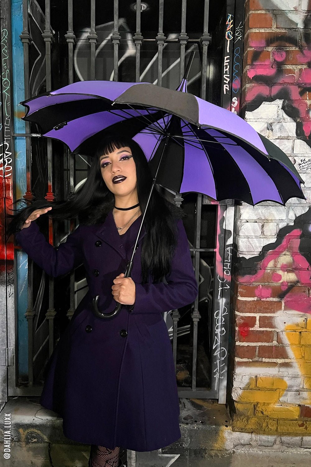 Batwing Pagoda Umbrella BLACK and LIGHT PURPLE