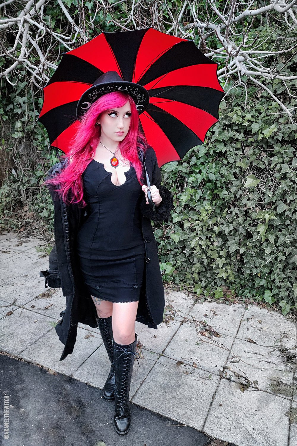 Batwing Pagoda Umbrella BLACK and RED STRIPED