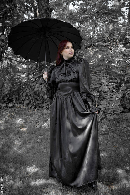 Batwing Pagoda Umbrella MIDNIGHT BLACK