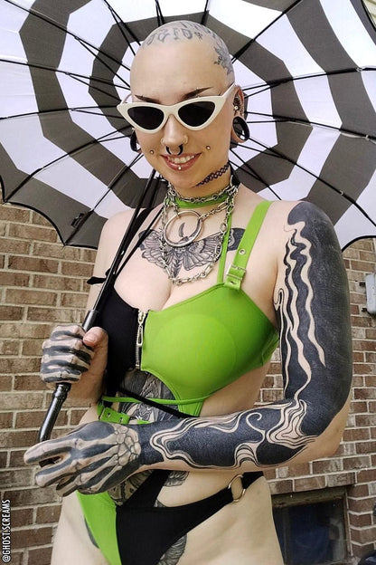 Batwing Pagoda Umbrella SPOOKY SPIRAL