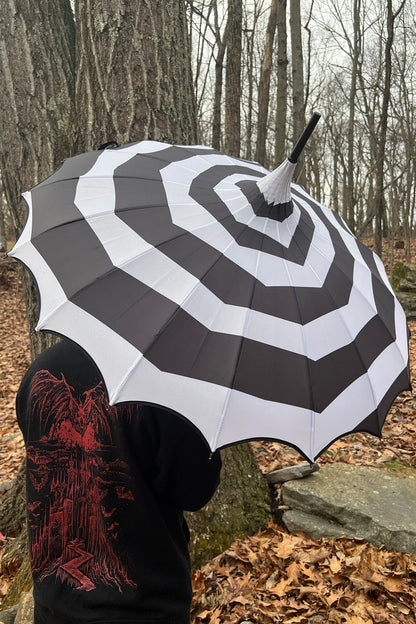 Batwing Pagoda Umbrella SPOOKY SPIRAL