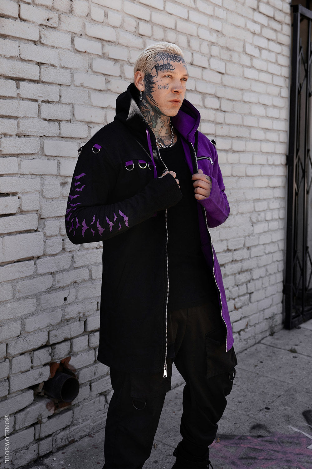 Split Mage Hoodie [Black/Purple]
