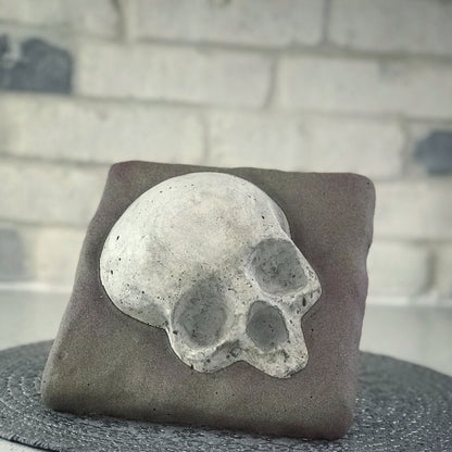 Skull On A Rock Mold