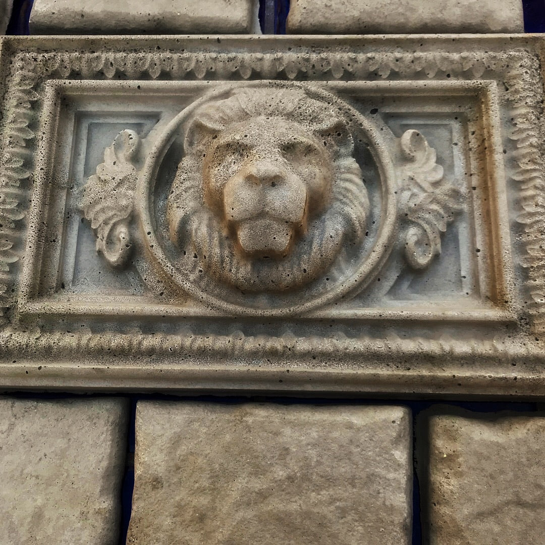Lion Horizontal Mold 14" ABS