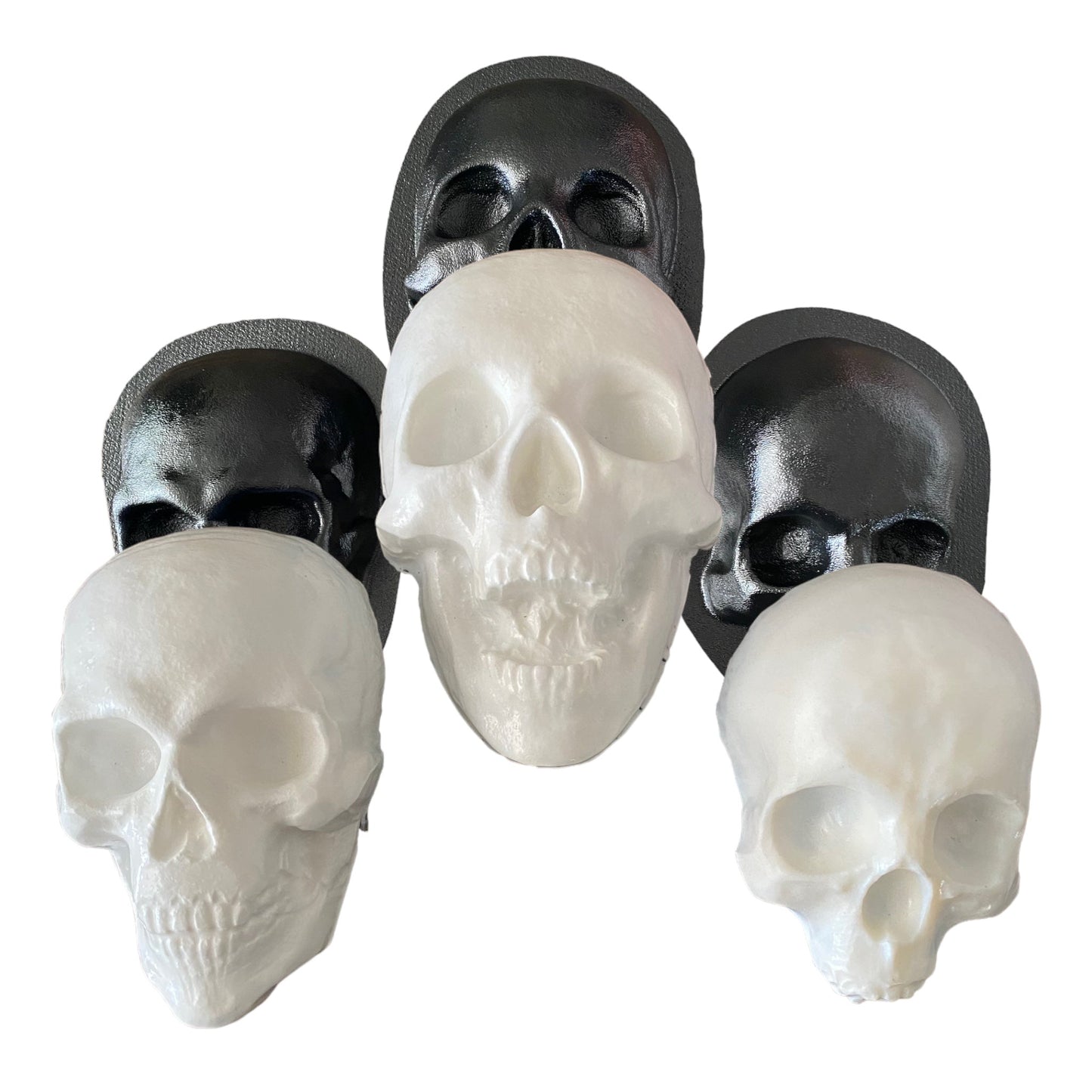 Skull and Femur Mold Bundle